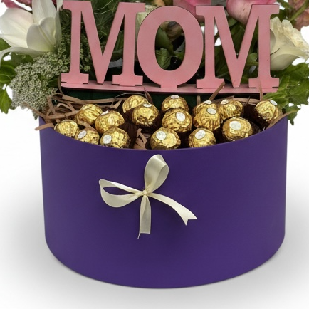 Royal Moments luxury flowers DELIVERY TO Cairo AND Egypt