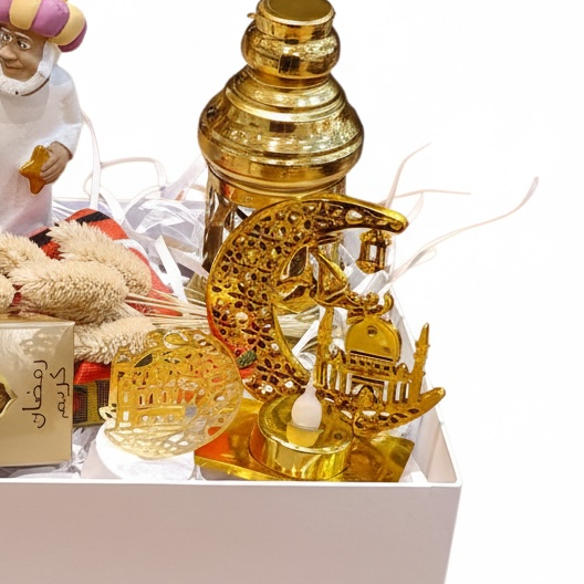 Layali El Khair Box luxury flowers DELIVERY TO Cairo AND Egypt