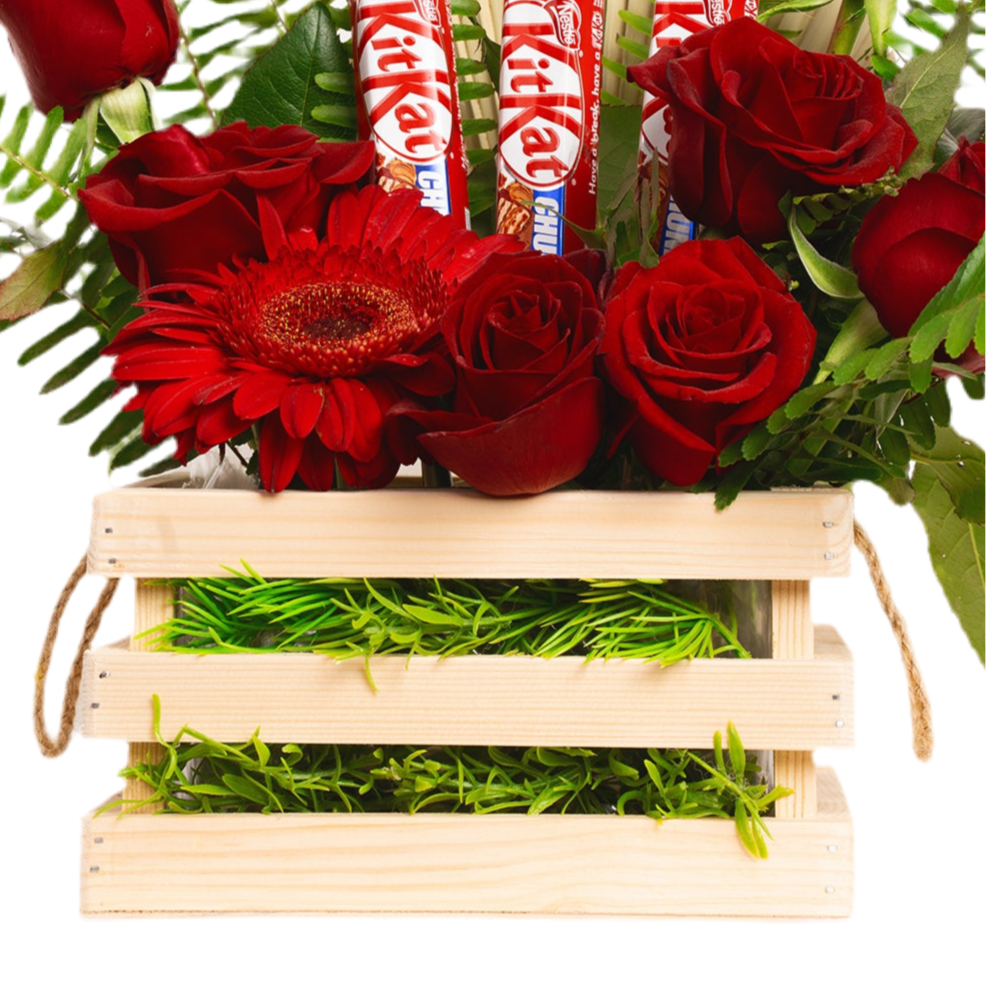 Sweet Break Crate Flowers bouquet luxury flowers DELIVERY TO Cairo AND Egypt