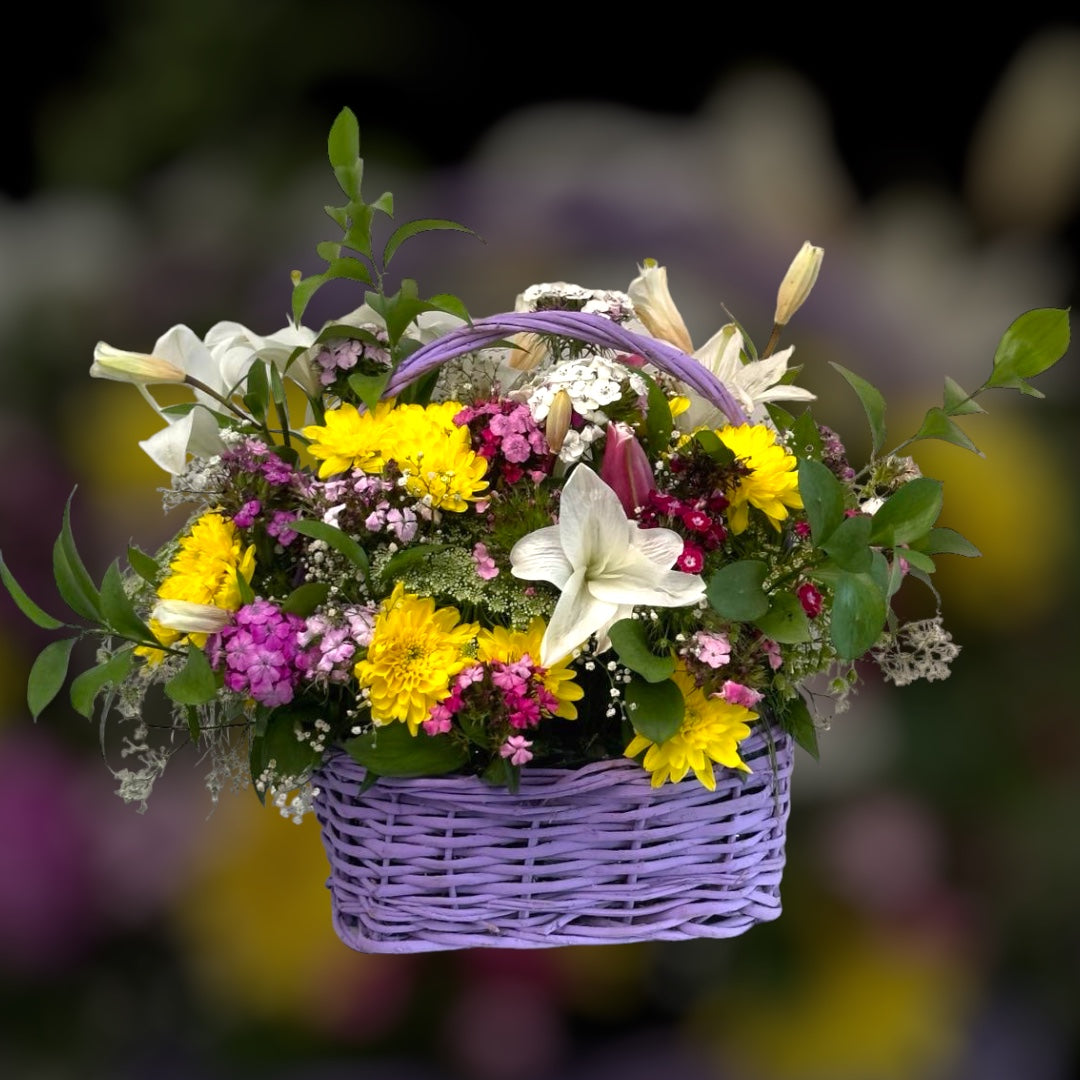 V13 Flowers bouquet luxury flowers DELIVERY TO Cairo AND Egypt