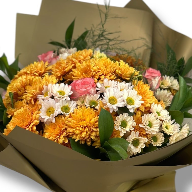 Golden Sunrise luxury flowers DELIVERY TO Cairo AND Egypt
