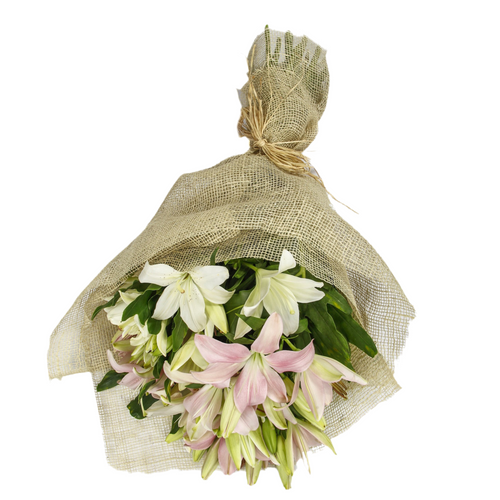 Daydream Hand Bouquet luxury flowers DELIVERY TO Cairo AND Egypt