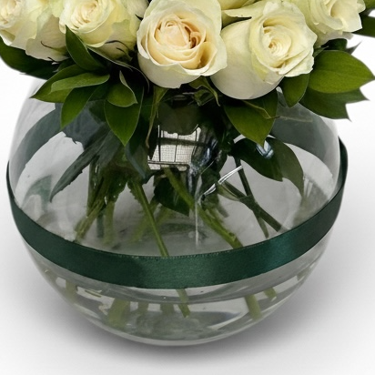 Pure Elegance luxury flowers DELIVERY TO Cairo AND Egypt