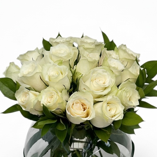 Pure Elegance luxury flowers DELIVERY TO Cairo AND Egypt