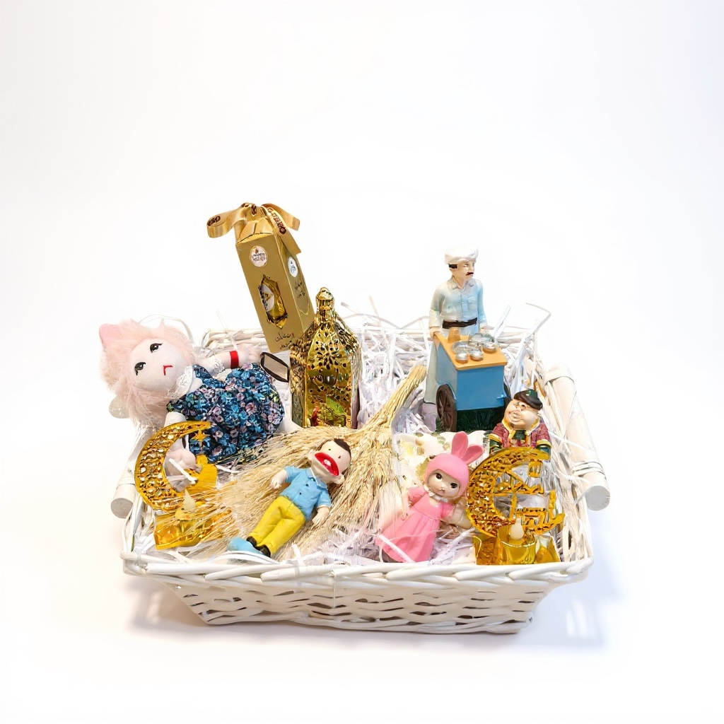 Layali El Helwa Family Tray luxury flowers DELIVERY TO Cairo AND Egypt