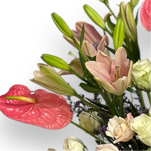 Crimson Cheers Vase luxury flowers DELIVERY TO Cairo AND Egypt