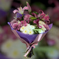 V33 Flowers bouquet luxury flowers DELIVERY TO Cairo AND Egypt
