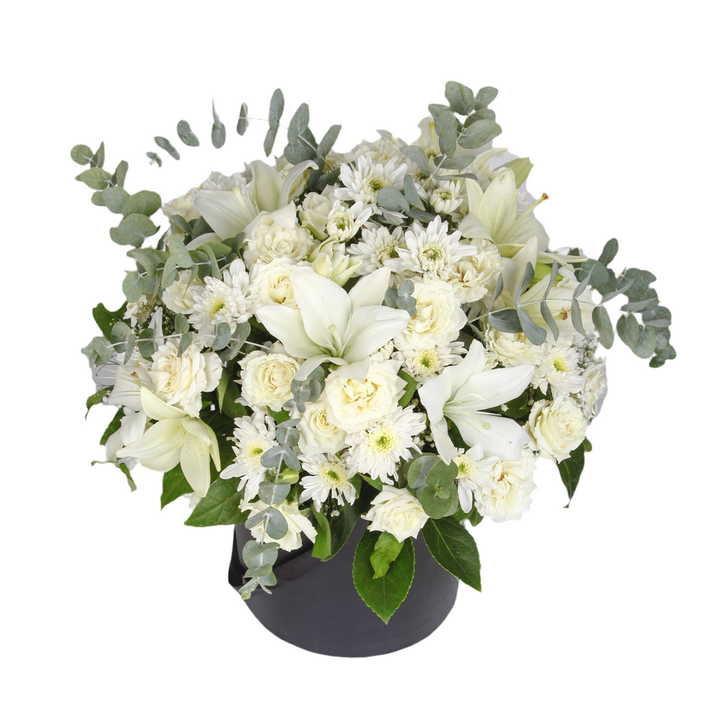 Moonlight Box luxury flowers DELIVERY TO Cairo AND Egypt