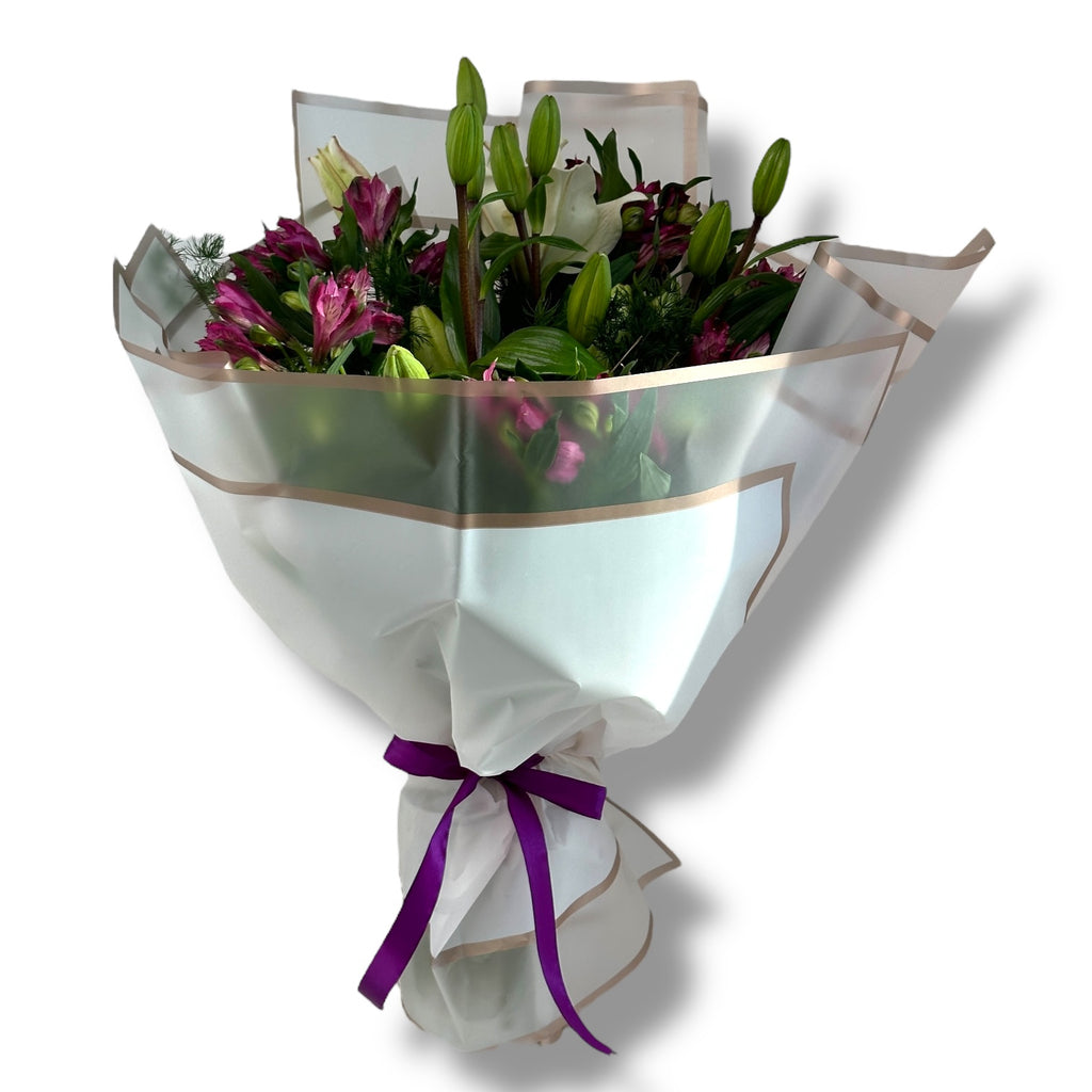 Lilac Symphony Hand Bouquet luxury flowers DELIVERY TO Cairo AND Egypt