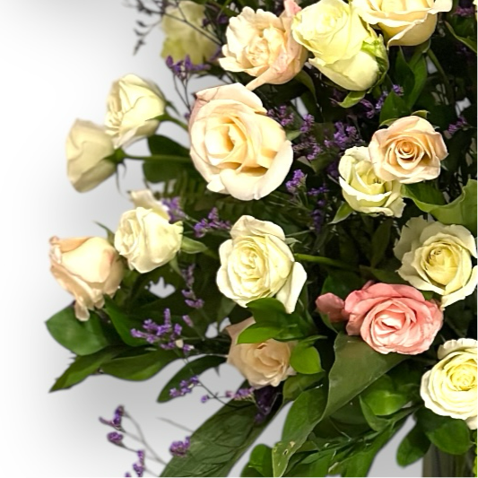 Winter Elegance luxury flowers DELIVERY TO Cairo AND Egypt