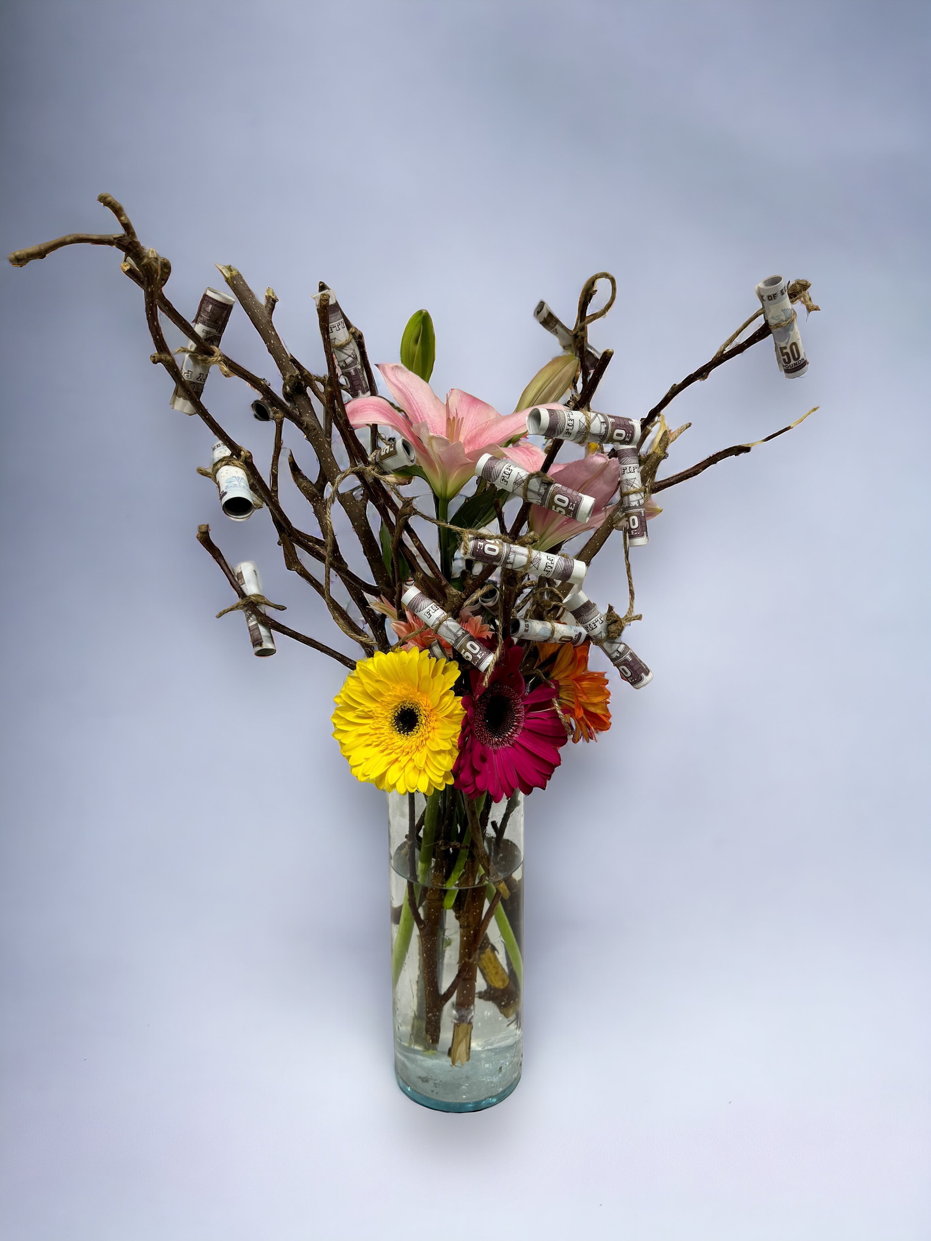 The Money tree luxury flowers DELIVERY TO Cairo AND Egypt