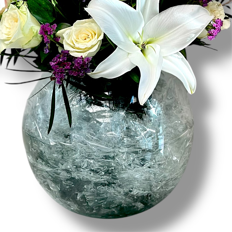 Crystal Grace Vase luxury flowers DELIVERY TO Cairo AND Egypt