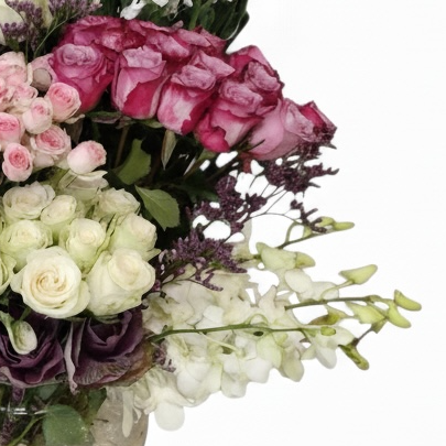 Vintage Blossom Story Vase luxury flowers DELIVERY TO Cairo AND Egypt