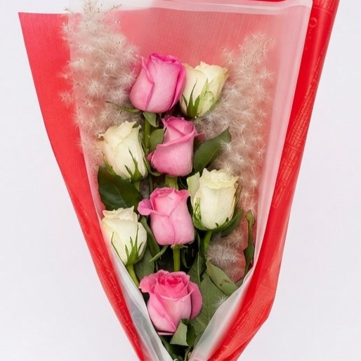 Pink & White Roses Bouquet – Romantic Ramadan Gift luxury flowers DELIVERY TO Cairo AND Egypt