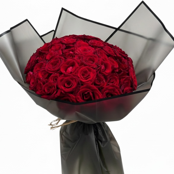 Obsidian Love Dome luxury flowers DELIVERY TO Cairo AND Egypt