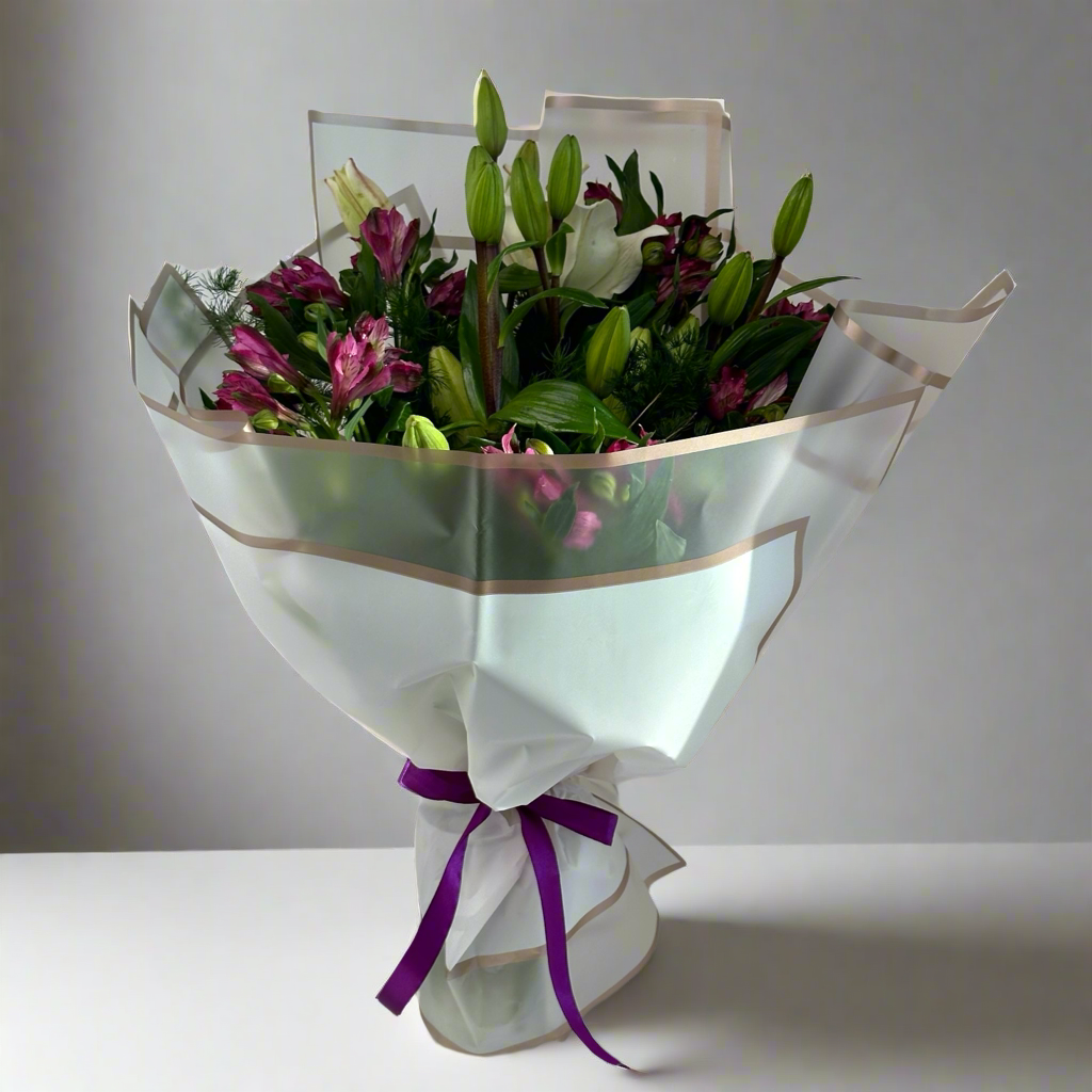 Lilac Symphony Hand Bouquet luxury flowers DELIVERY TO Cairo AND Egypt