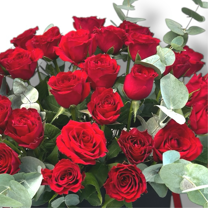 Scarlet Serenity Flowers bouquet luxury flowers DELIVERY TO Cairo AND Egypt