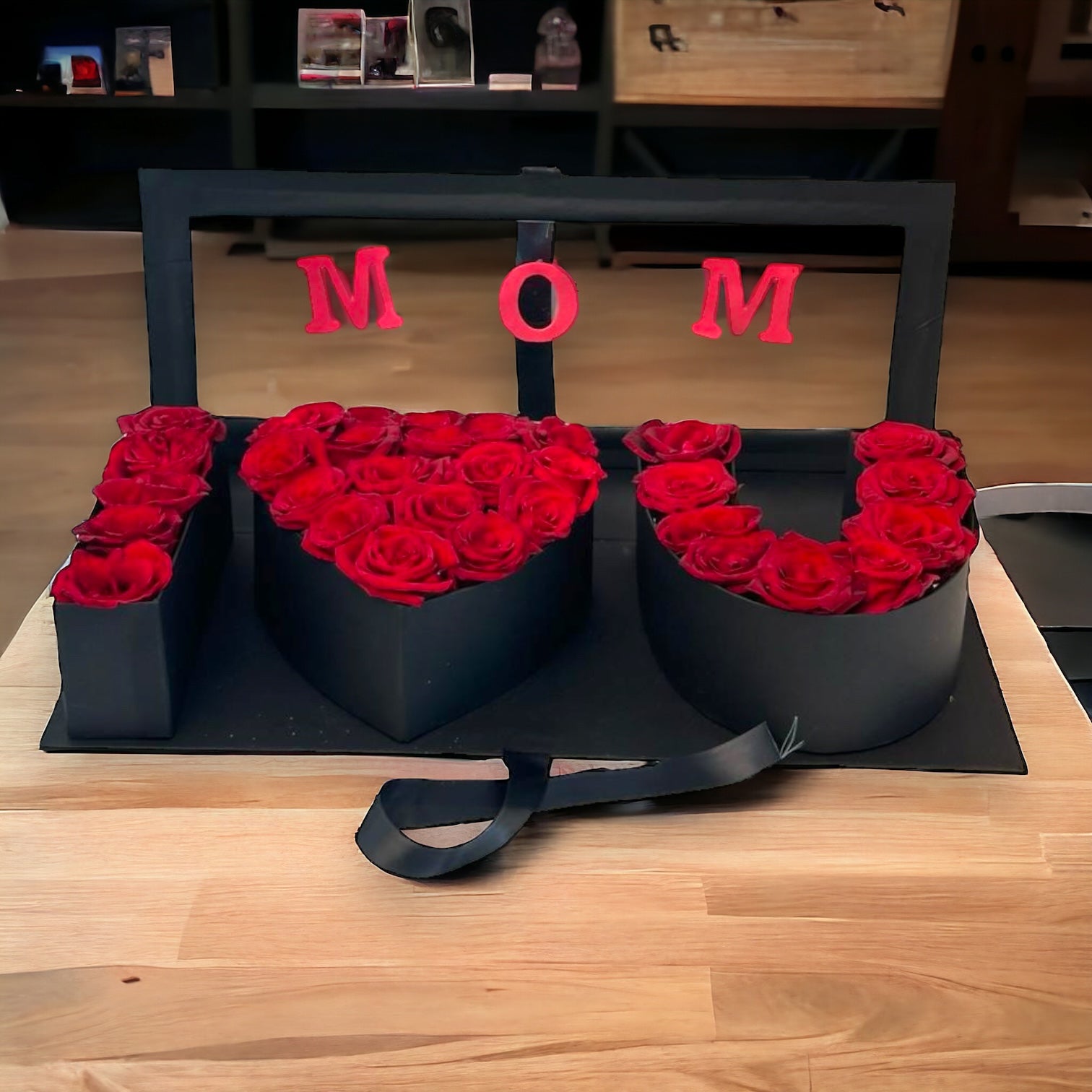 MD24-022 luxury flowers DELIVERY TO Cairo AND Egypt