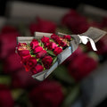 V41 Flowers bouquet luxury flowers DELIVERY TO Cairo AND Egypt
