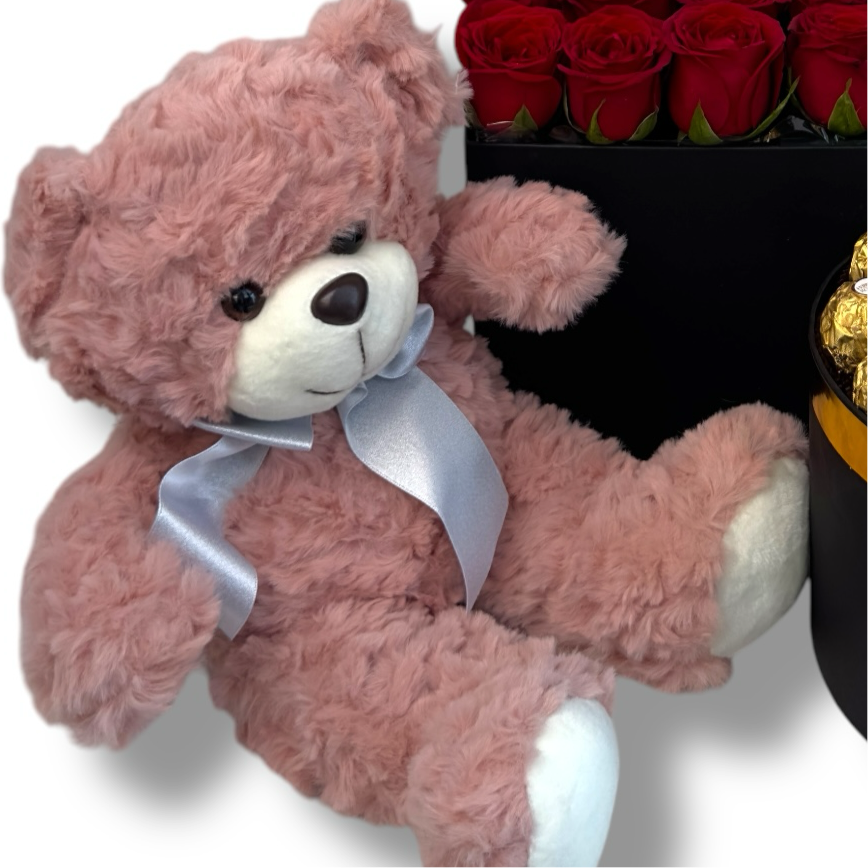 Love Bundle Chocolate luxury flowers DELIVERY TO Cairo AND Egypt