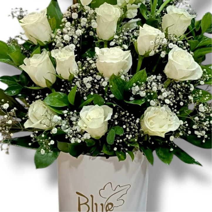 Elegant Serenity luxury flowers DELIVERY TO Cairo AND Egypt