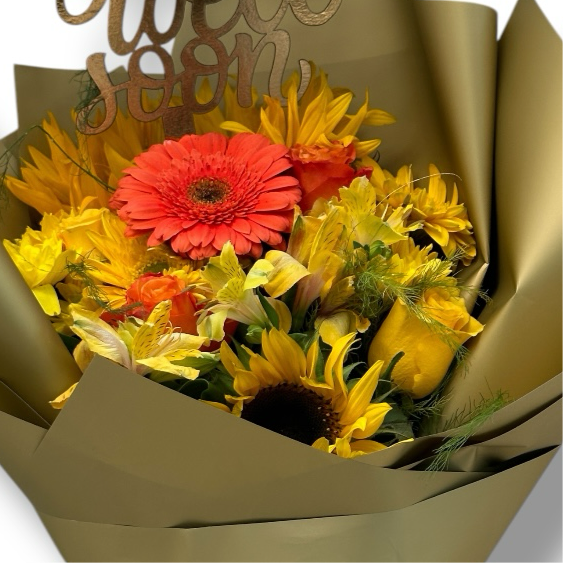 Golden Wishes luxury flowers DELIVERY TO Cairo AND Egypt