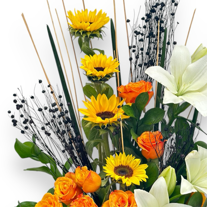Golden Horizon Flowers bouquet luxury flowers DELIVERY TO Cairo AND Egypt