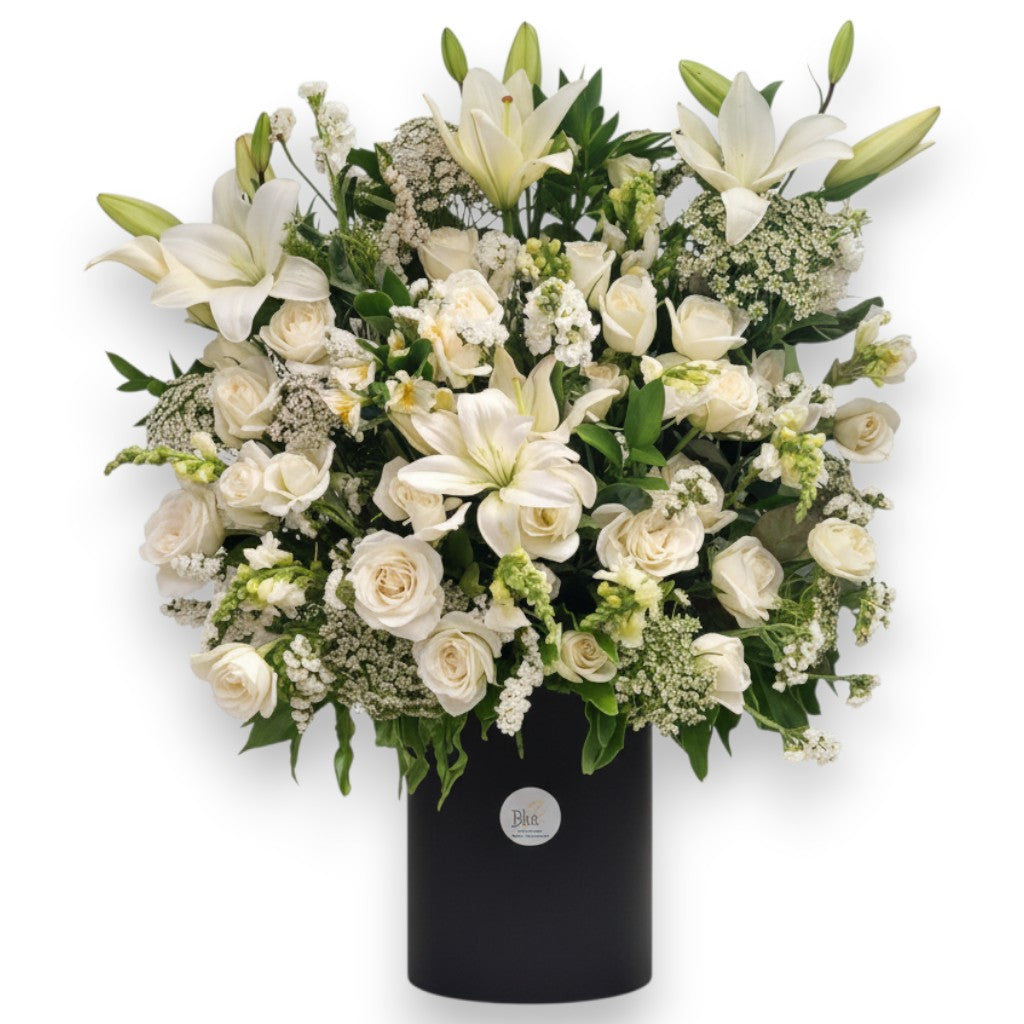 Cairo Blanc Box luxury flowers DELIVERY TO Cairo AND Egypt