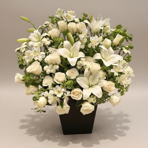 Celestique Blanc Box luxury flowers DELIVERY TO Cairo AND Egypt