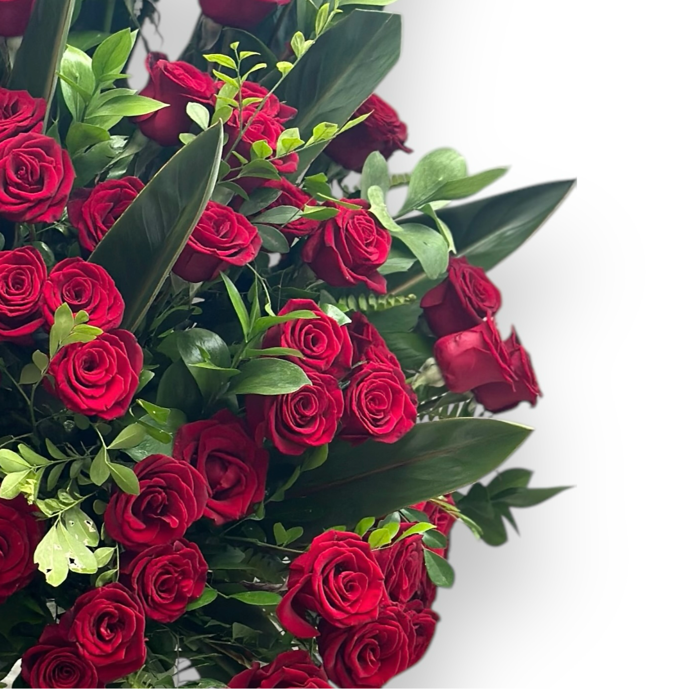 Floral Fireworks Vase luxury flowers DELIVERY TO Cairo AND Egypt