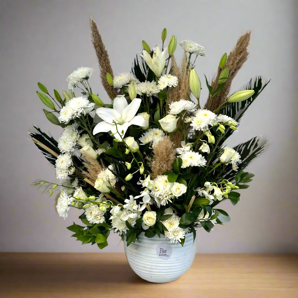 Whispering Elegance luxury flowers DELIVERY TO Cairo AND Egypt