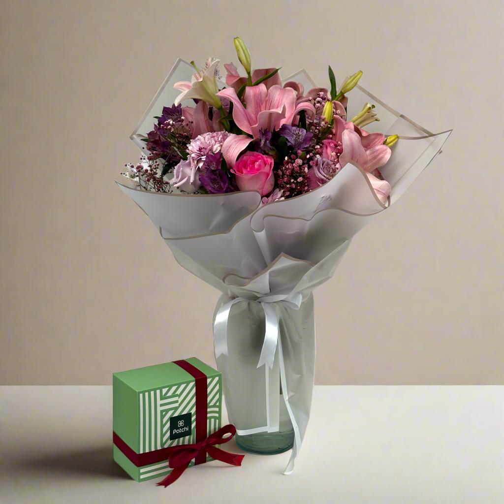 Rosy Whispers Hand Bouquet luxury flowers DELIVERY TO Cairo AND Egypt