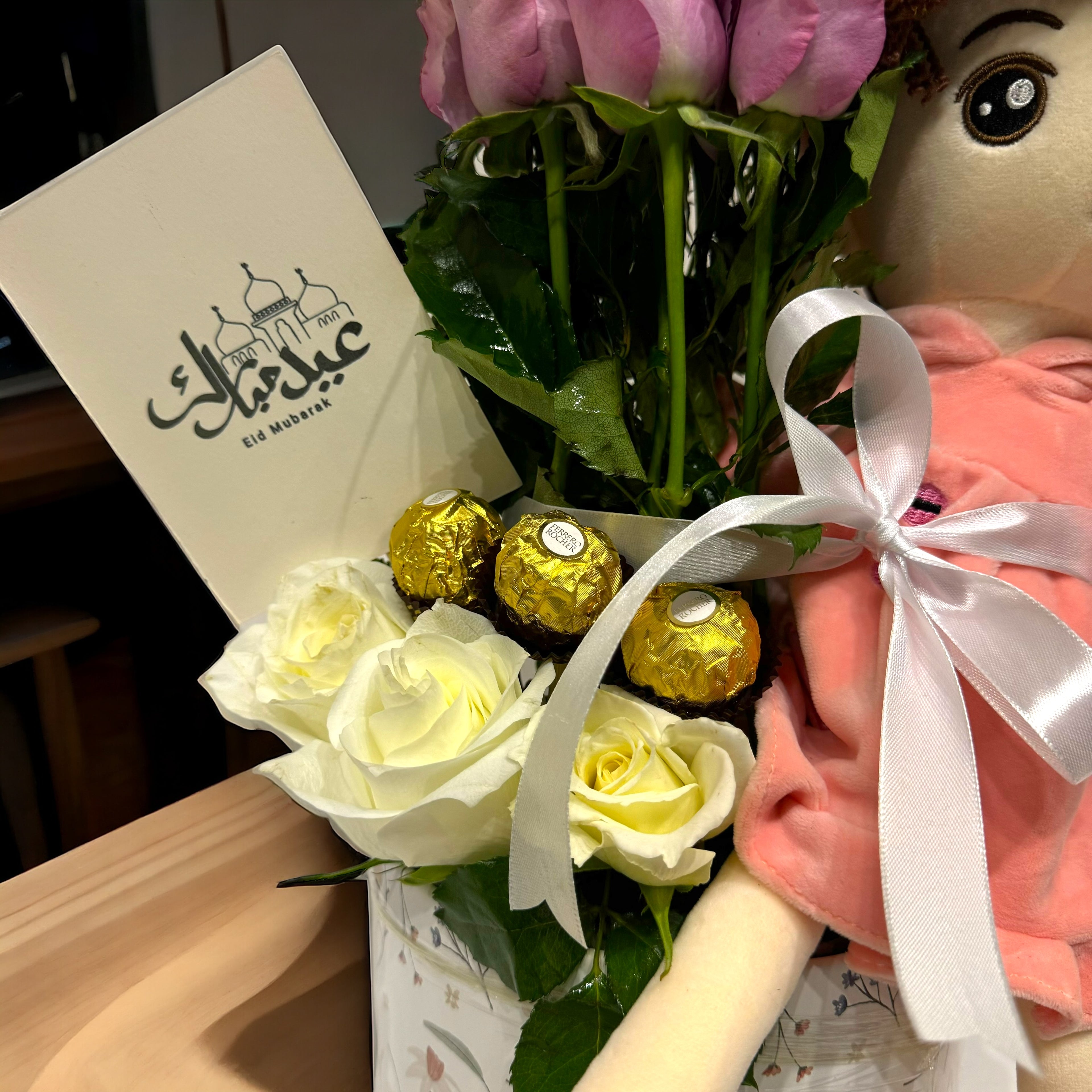 Sweet Eid Wishes luxury flowers DELIVERY TO Cairo AND Egypt