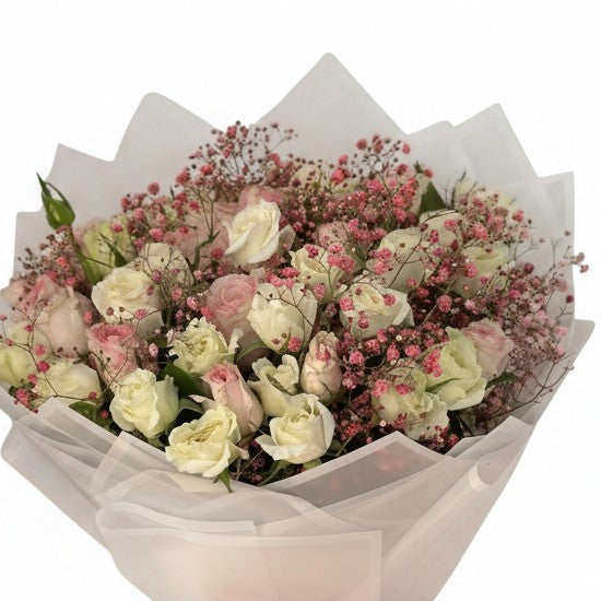 Golden Keepsake Bouquet Hand Bouquet luxury flowers DELIVERY TO Cairo AND Egypt