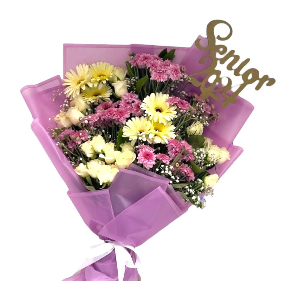 GD24-008 Hand Bouquet luxury flowers DELIVERY TO Cairo AND Egypt