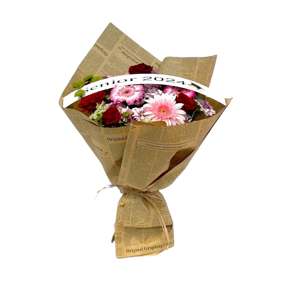 Scholar's Sentiment Hand Bouquet luxury flowers DELIVERY TO Cairo AND Egypt