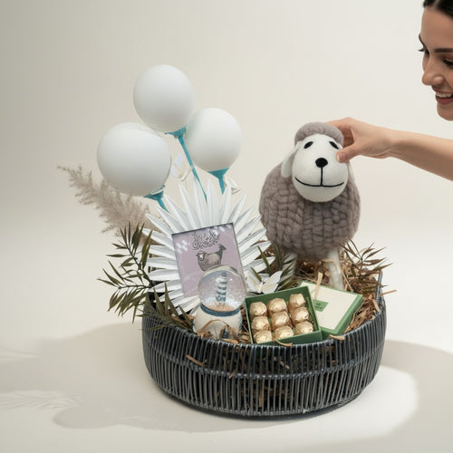 Eid Whisper Luxe Hamper Basket luxury flowers DELIVERY TO Cairo AND Egypt