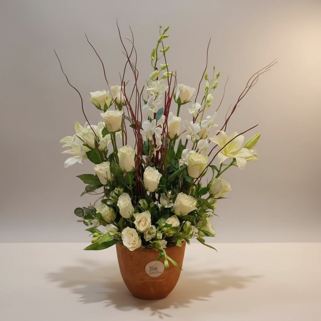 Ivory Serenity Flowers bouquet luxury flowers DELIVERY TO Cairo AND Egypt