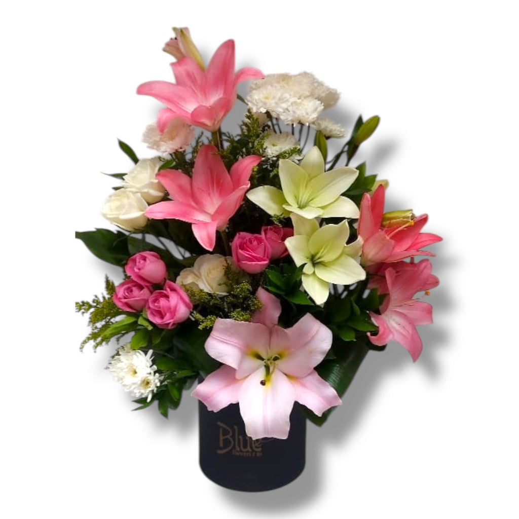 Graceful Charm luxury flowers DELIVERY TO Cairo AND Egypt