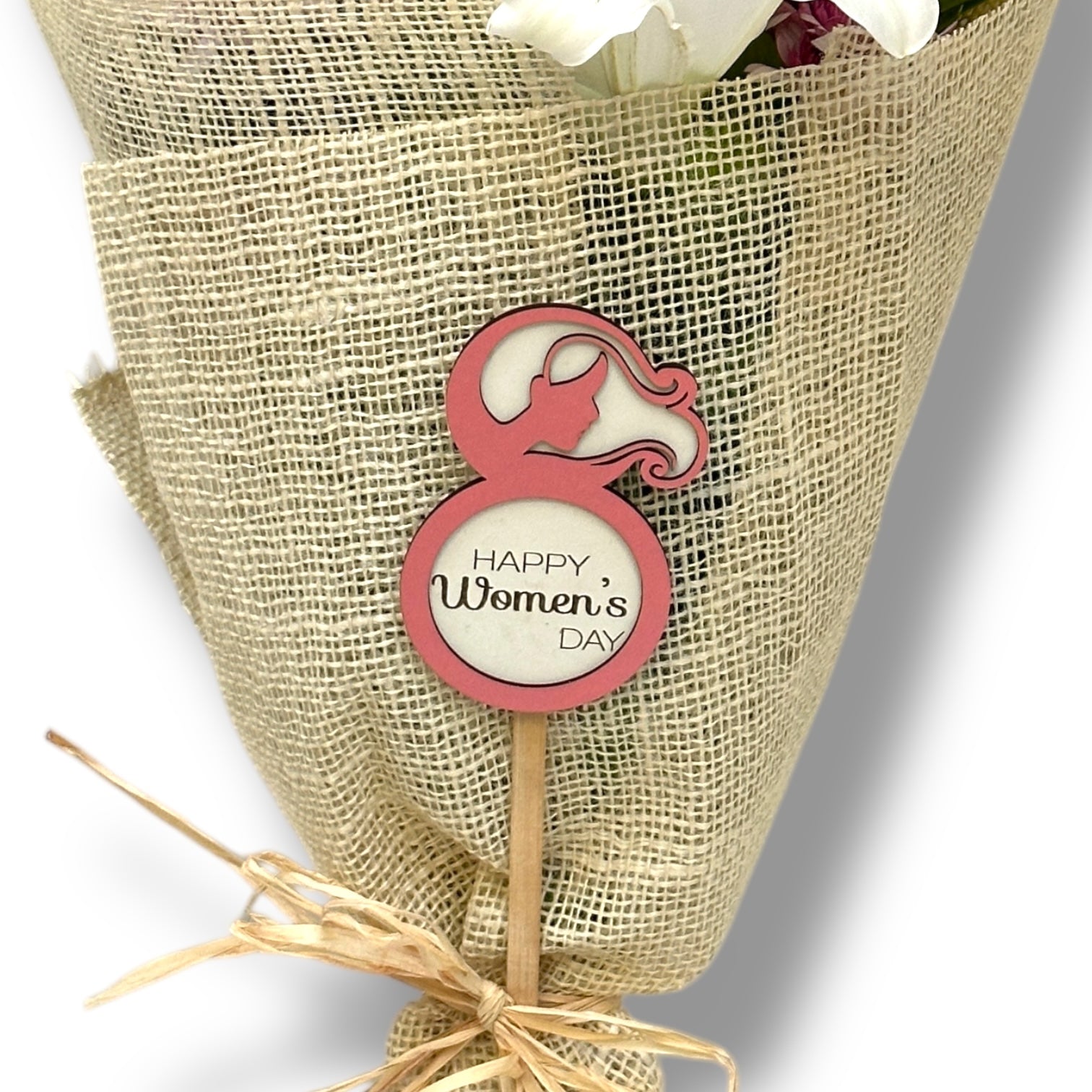 Women’s Day - Elegant Lily Bloom Flowers bouquet luxury flowers DELIVERY TO Cairo AND Egypt