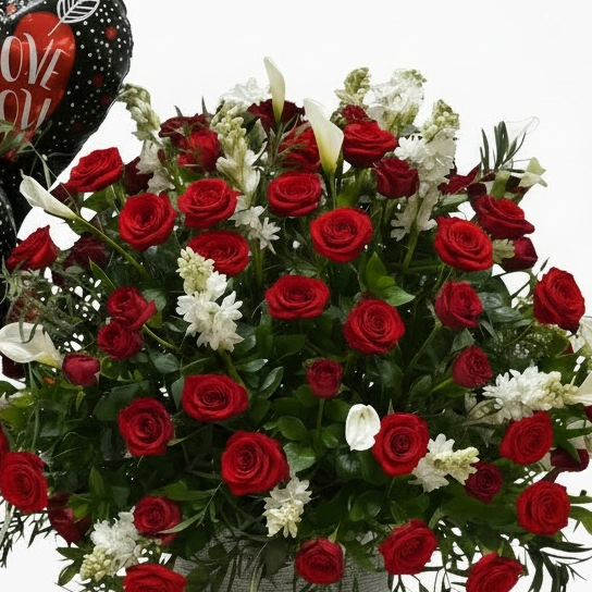 Love Celebration Vase luxury flowers DELIVERY TO Cairo AND Egypt