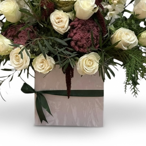 Ivory Botanical Charm luxury flowers DELIVERY TO Cairo AND Egypt