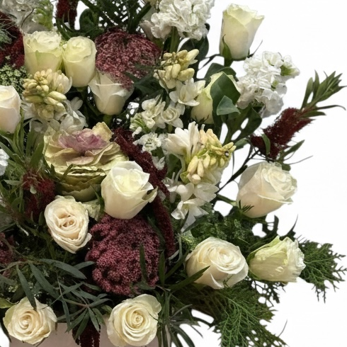 Ivory Botanical Charm luxury flowers DELIVERY TO Cairo AND Egypt