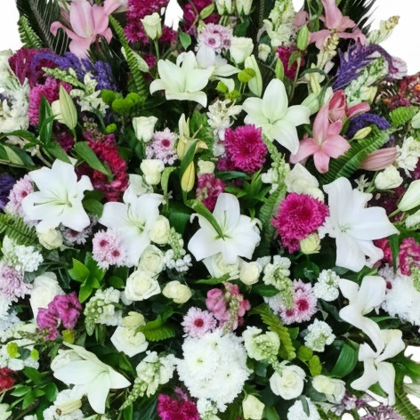 Royal Bloom Symphony luxury flowers DELIVERY TO Cairo AND Egypt