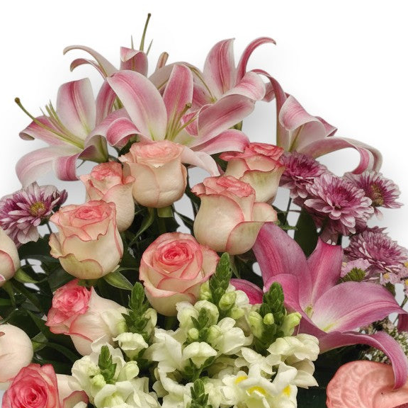 Pink Imperial Flowers bouquet luxury flowers DELIVERY TO Cairo AND Egypt