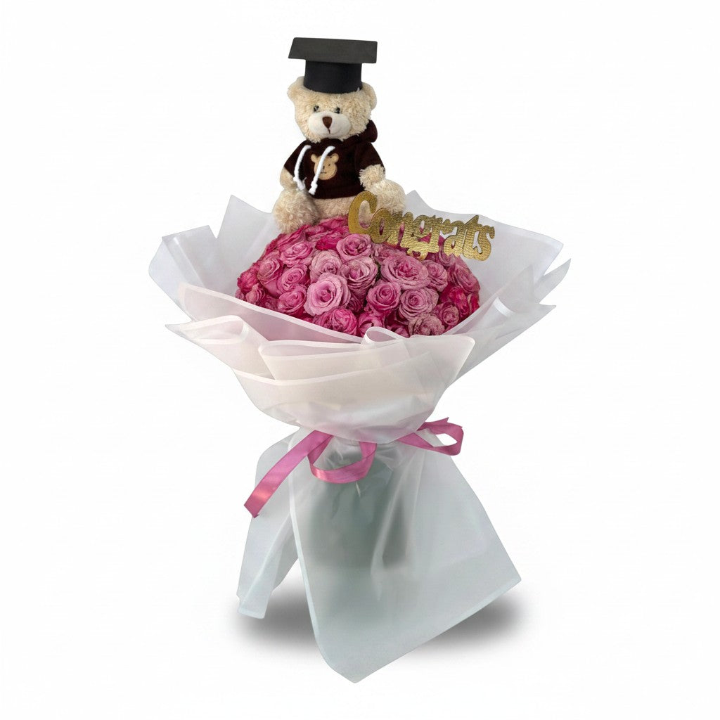 Rosabelle Cloud Hand Bouquet luxury flowers DELIVERY TO Cairo AND Egypt