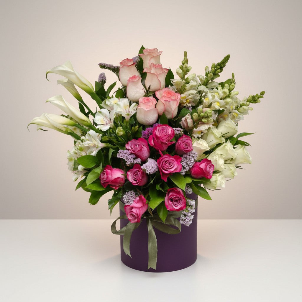 Rosé Éclat Box luxury flowers DELIVERY TO Cairo AND Egypt