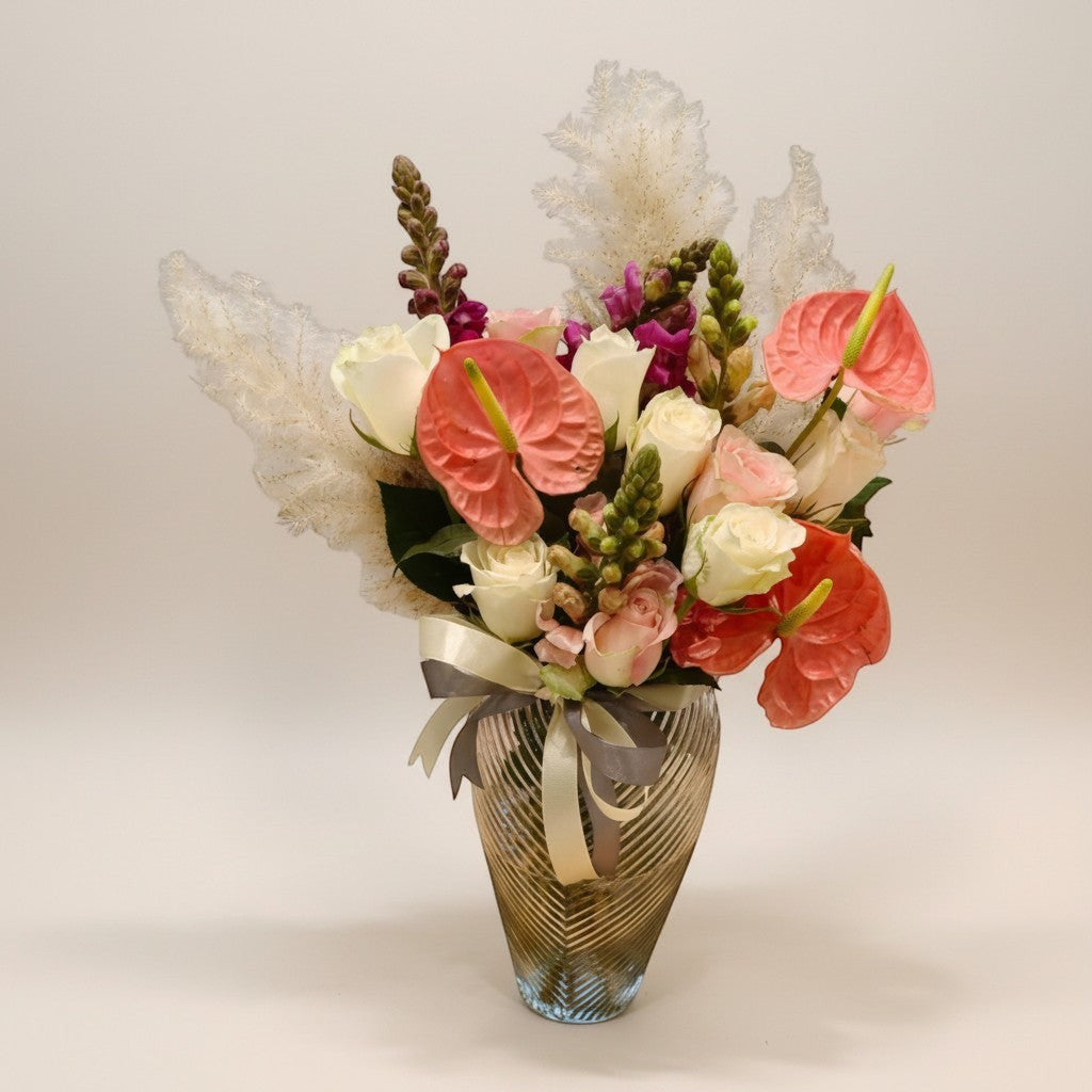 Maison Coralline Vase luxury flowers DELIVERY TO Cairo AND Egypt