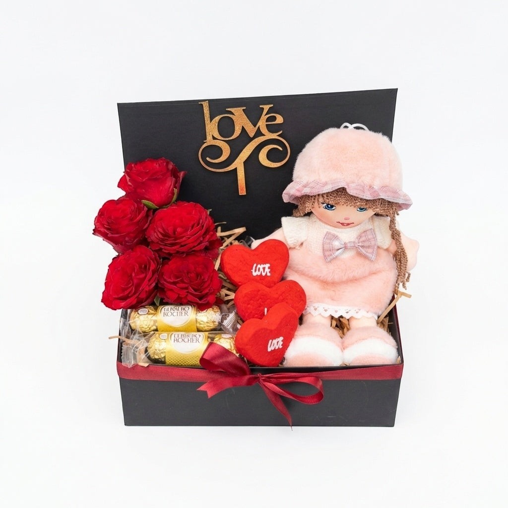Eternal Love Signature Box luxury flowers DELIVERY TO Cairo AND Egypt