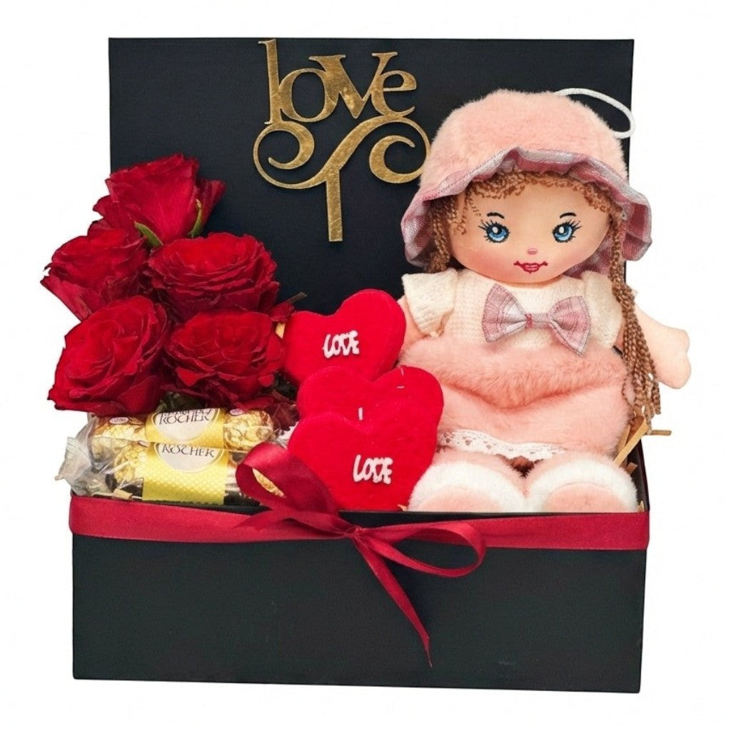 Eternal Love Signature Box luxury flowers DELIVERY TO Cairo AND Egypt